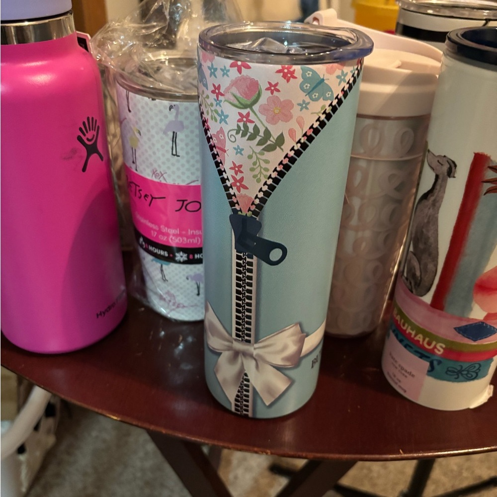 Kate Spade, Betsy Johnson, Starbucks. BRAND NEW-BUYERS CHOICE - Picture 8 of 9